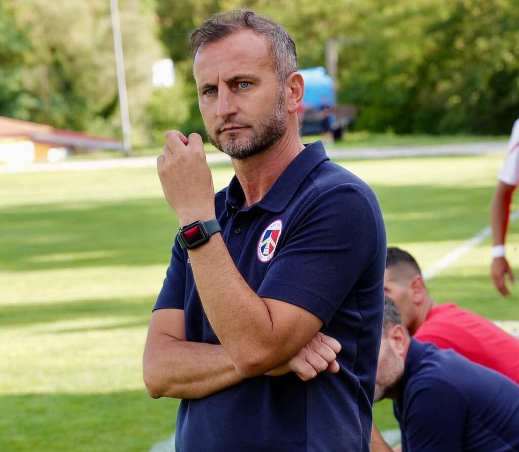 WhatsApp Image 2025-11-15 at 14.20.04